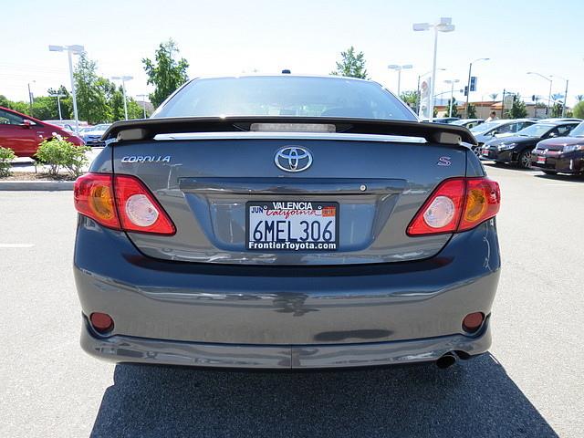 Toyota Corolla 2010 photo 1
