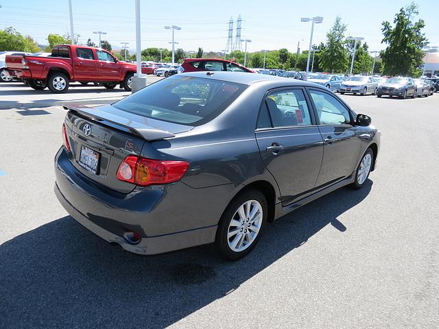 Toyota Corolla 2010 photo 3