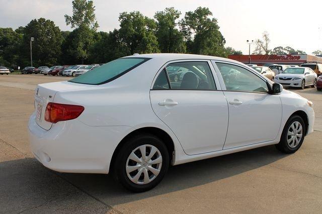 Toyota Corolla 2010 photo 2
