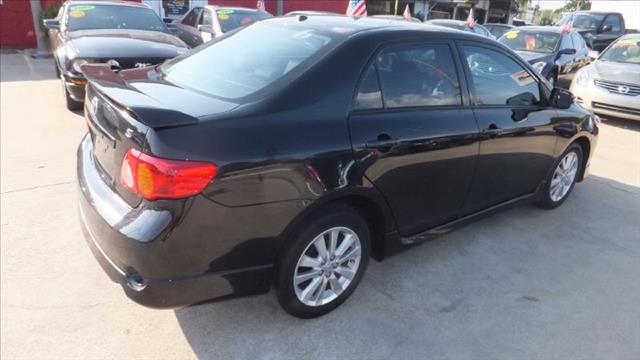 Toyota Corolla 2010 photo 1