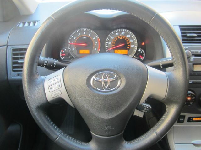 Toyota Corolla 2010 photo 12