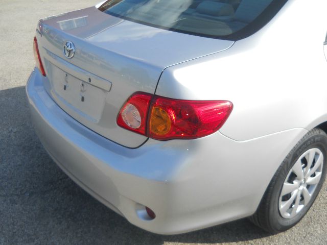 Toyota Corolla 2010 photo 15