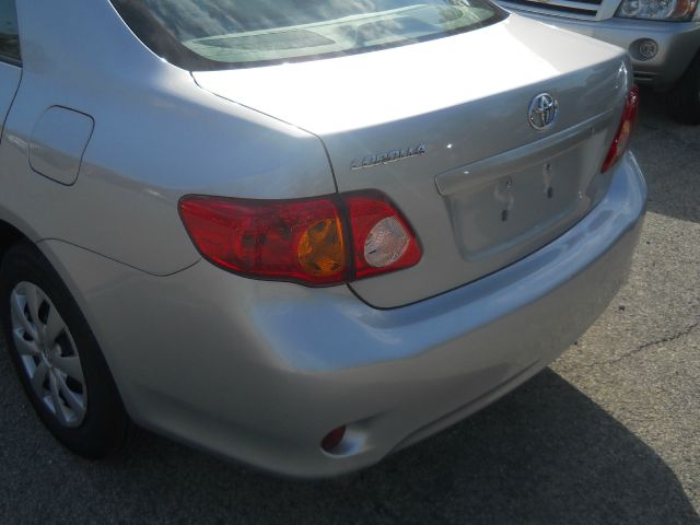 Toyota Corolla 2010 photo 16