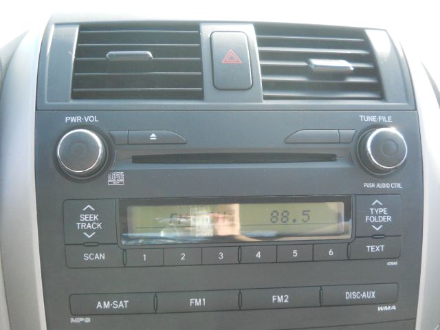 Toyota Corolla 2010 photo 28