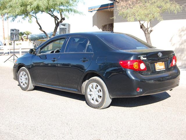 Toyota Corolla Unknown Sedan