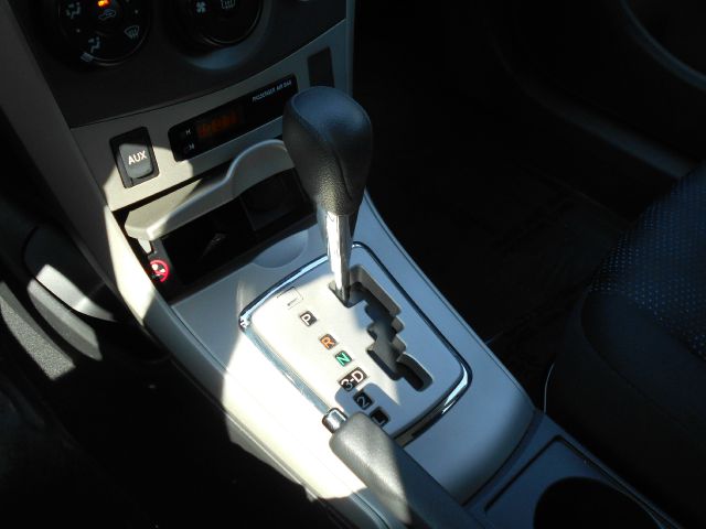 Toyota Corolla 2010 photo 18