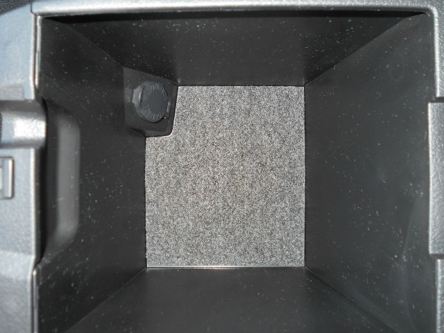 Toyota Corolla 2010 photo 30