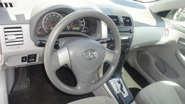Toyota Corolla 2010 photo 9