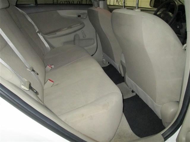 Toyota Corolla 2010 photo 3