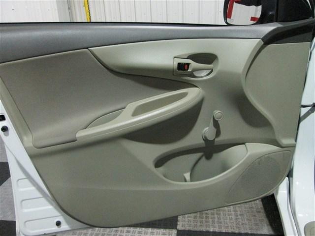 Toyota Corolla 2010 photo 8