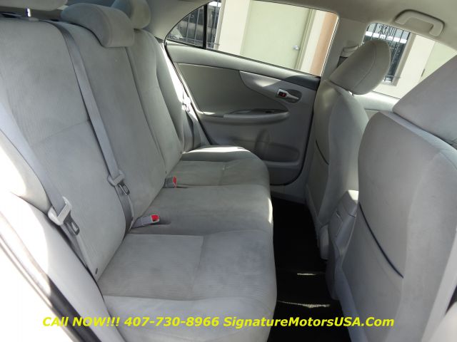 Toyota Corolla 2010 photo 24