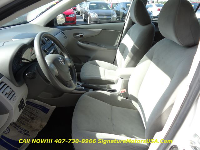 Toyota Corolla 2010 photo 25