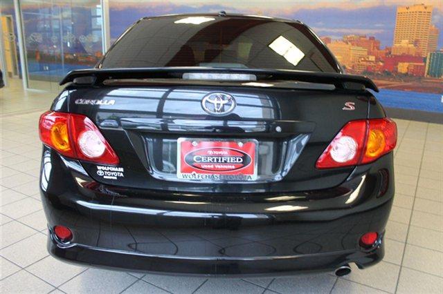 Toyota Corolla 2010 photo 4