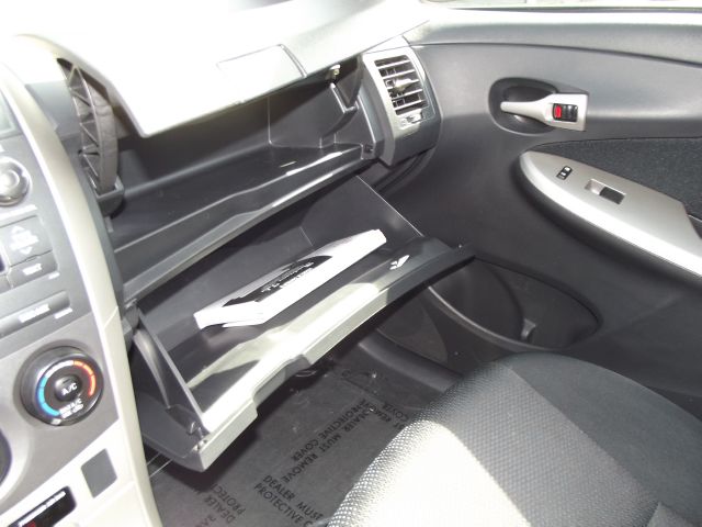 Toyota Corolla 2010 photo 18