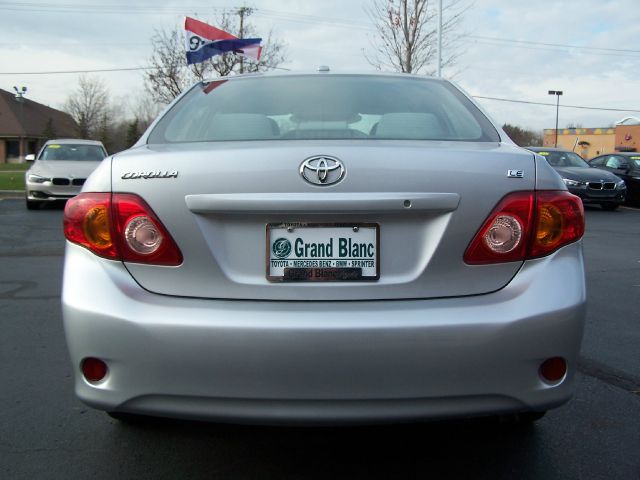 Toyota Corolla 2010 photo 2