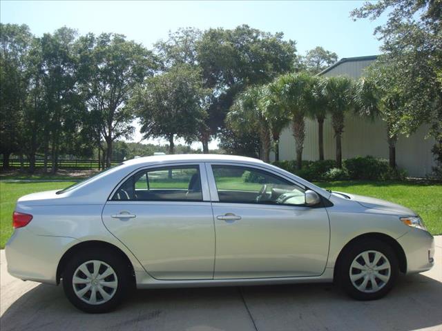 Toyota Corolla 2010 photo 4