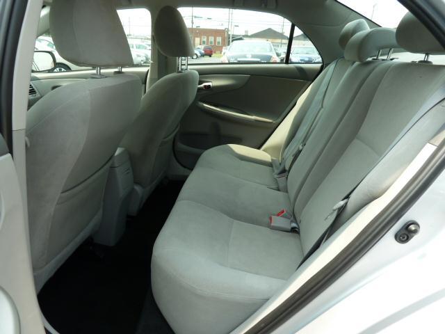 Toyota Corolla 2010 photo 3