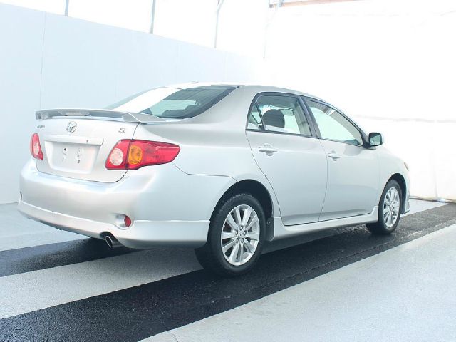 Toyota Corolla 2010 photo 3