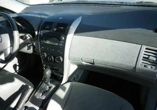 Toyota Corolla Supercab Flareside XL Sedan