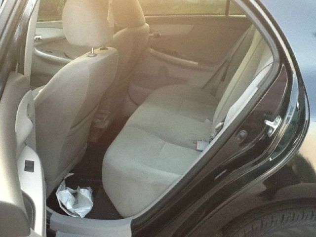Toyota Corolla 2010 photo 11