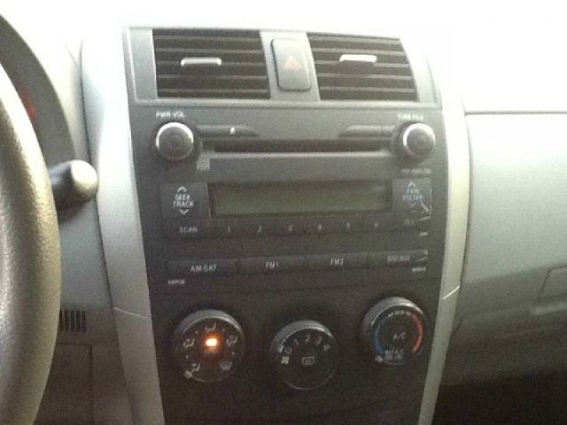 Toyota Corolla 2010 photo 9