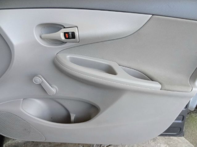 Toyota Corolla 2010 photo 6