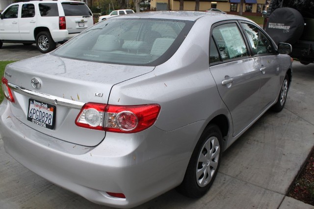 Toyota Corolla 2011 photo 5