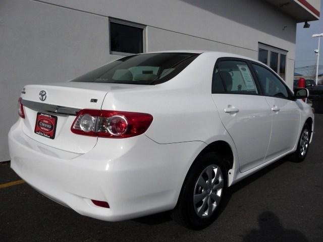 Toyota Corolla 2011 photo 5
