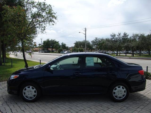 Toyota Corolla 2011 photo 5