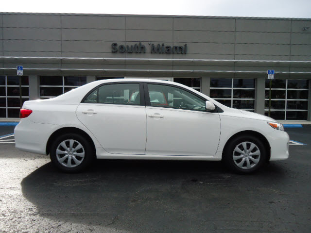 Toyota Corolla Supercab Flareside XL Unspecified