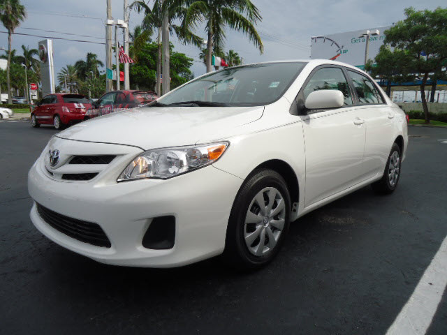 Toyota Corolla 2011 photo 3