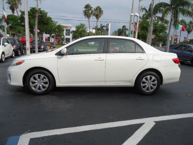 Toyota Corolla 2011 photo 4