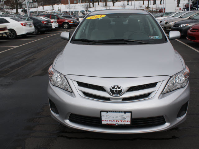 Toyota Corolla 2011 photo 2