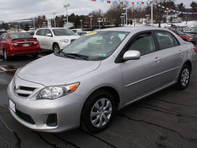 Toyota Corolla 2011 photo 3