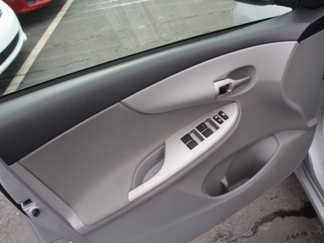 Toyota Corolla 2011 photo 5