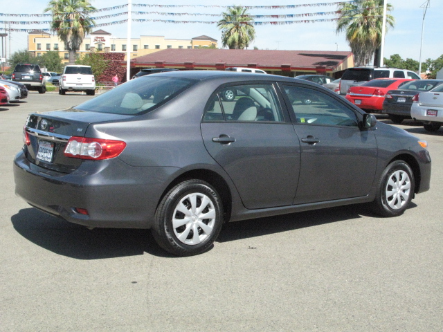 Toyota Corolla 2011 photo 4