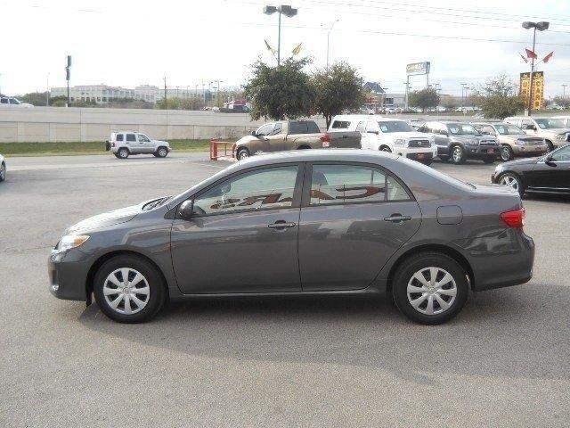 Toyota Corolla 2011 photo 3