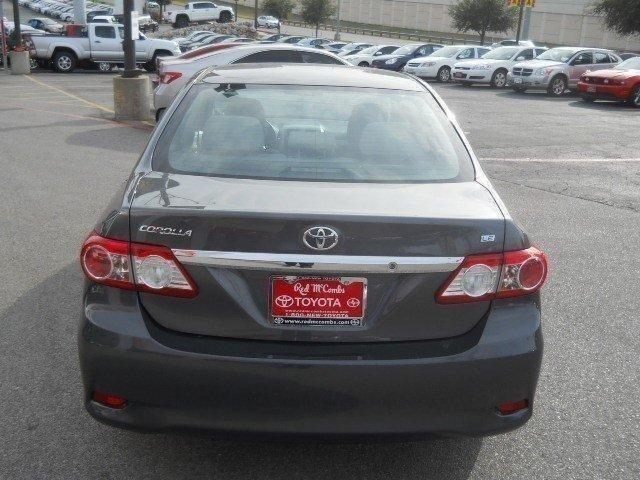 Toyota Corolla 2011 photo 5