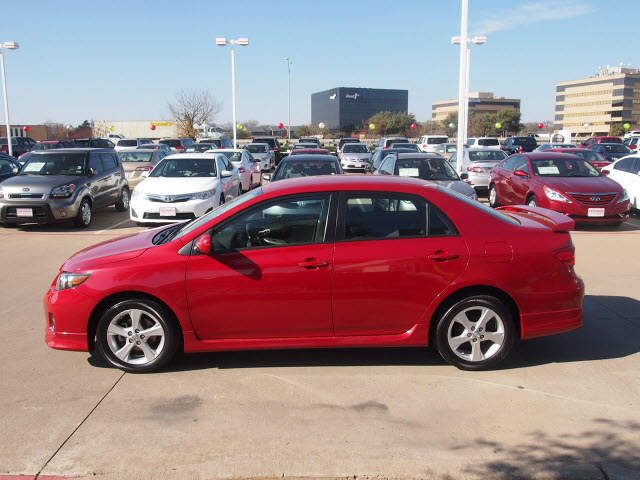 Toyota Corolla 2011 photo 3