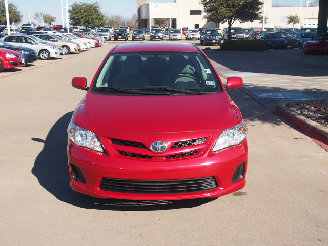 Toyota Corolla 2011 photo 1