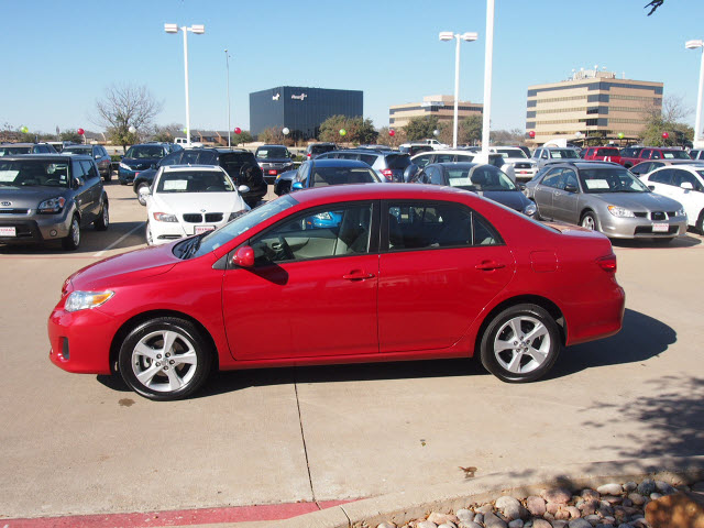 Toyota Corolla 2011 photo 3