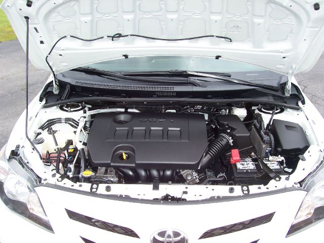 Toyota Corolla 2011 photo 13