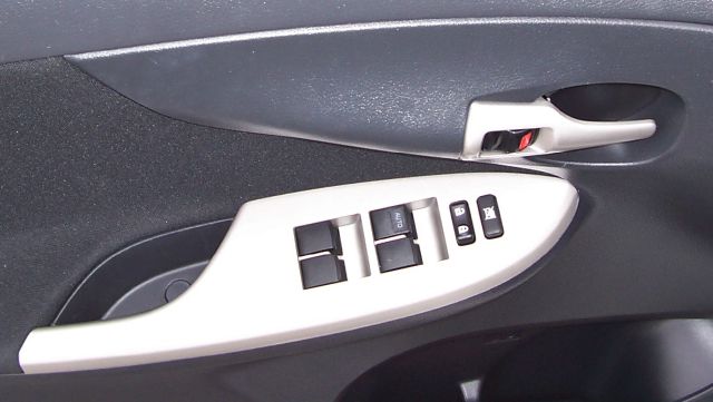 Toyota Corolla 2011 photo 18