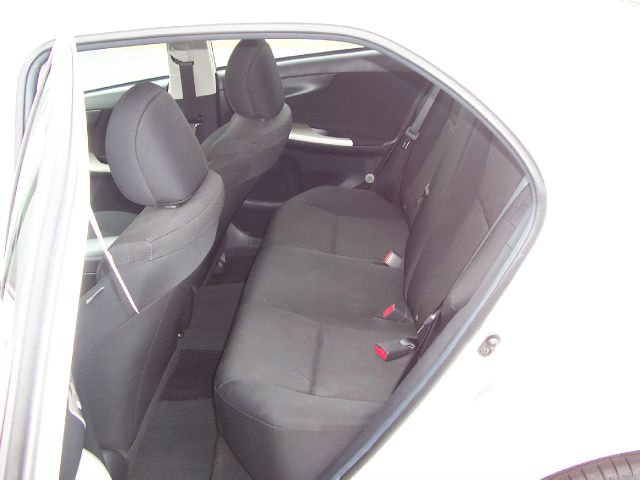 Toyota Corolla 2011 photo 2