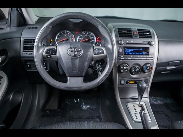 Toyota Corolla 2011 photo 3