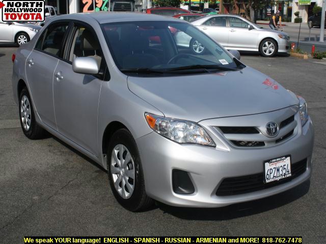 Toyota Corolla 2011 photo 2