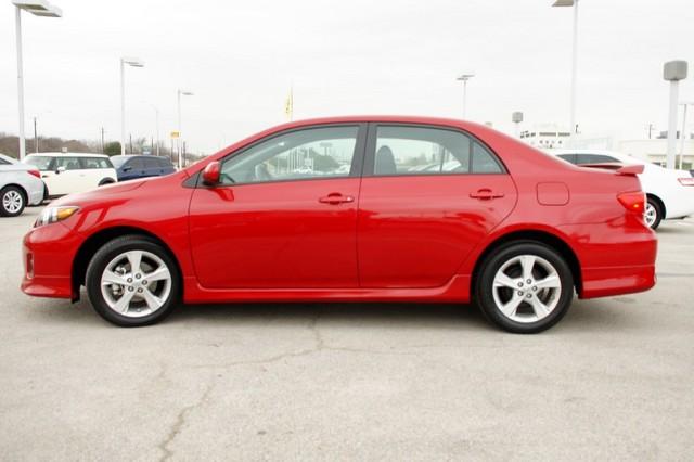 Toyota Corolla 2011 photo 5