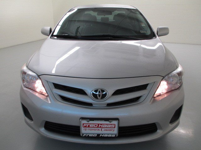 Toyota Corolla 2011 photo 1