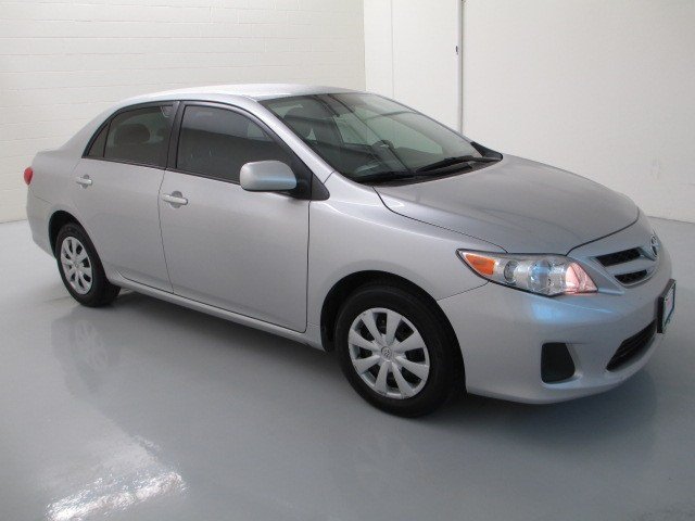 Toyota Corolla 2011 photo 2