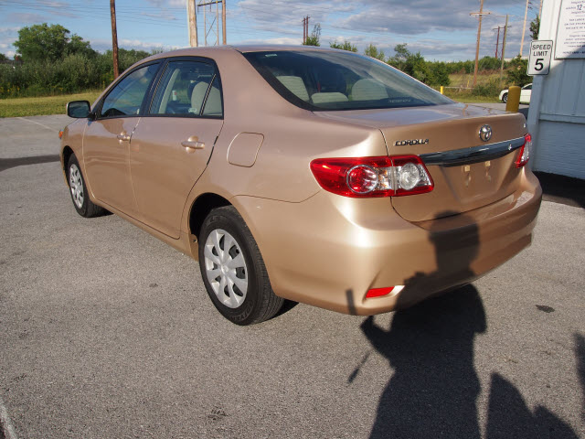 Toyota Corolla 2011 photo 1
